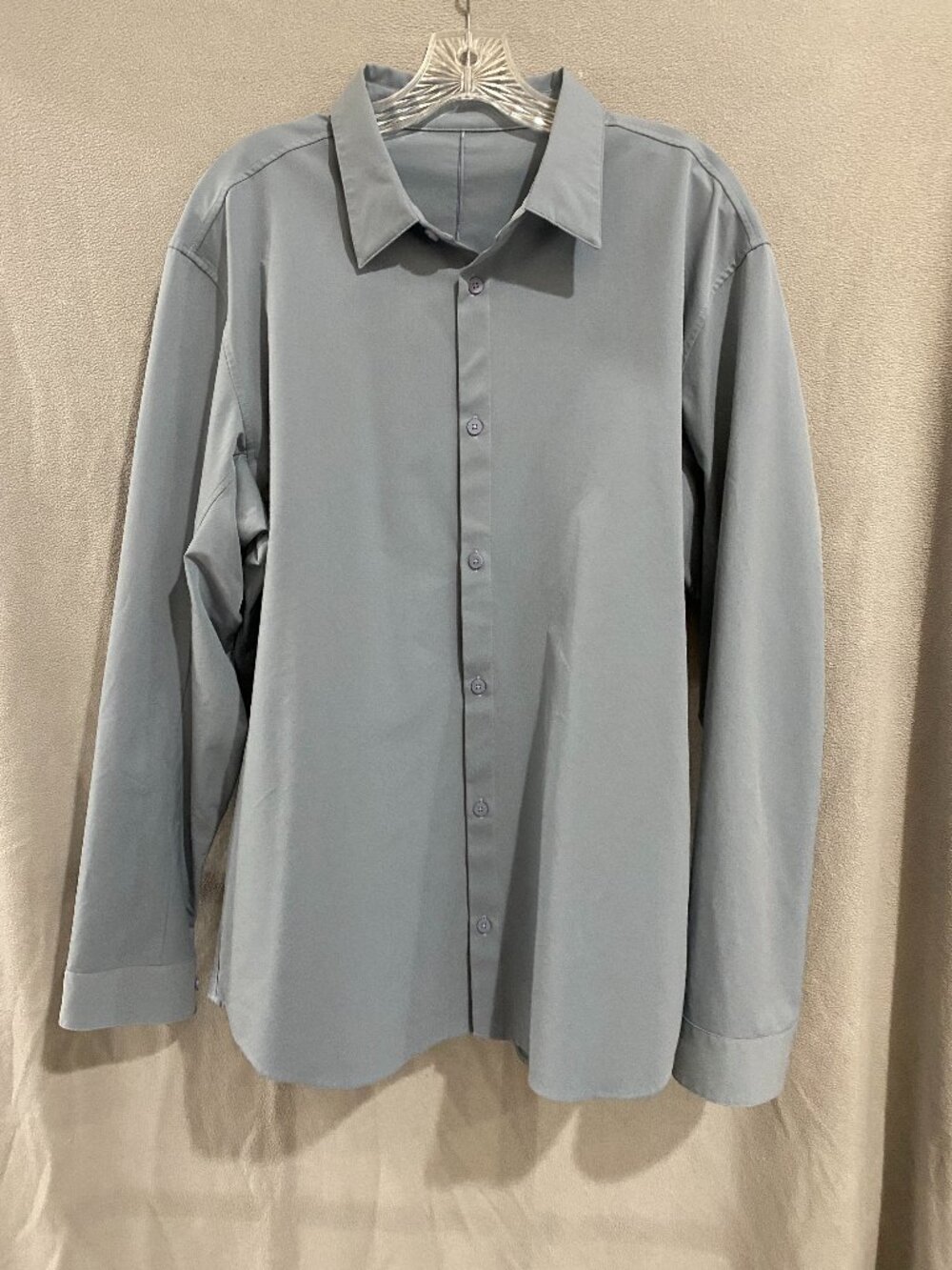 Lululemon Men's Light Blue Performance Button-Up Shirt Long Sleeve Stretch XL